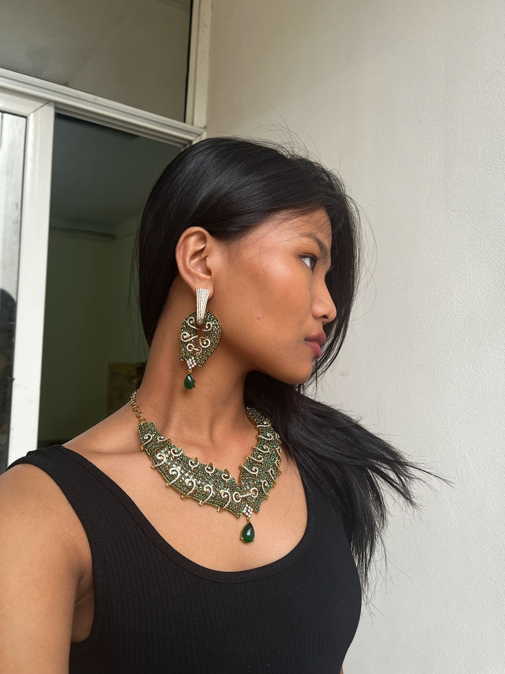 Emerald Vine Necklace Set
