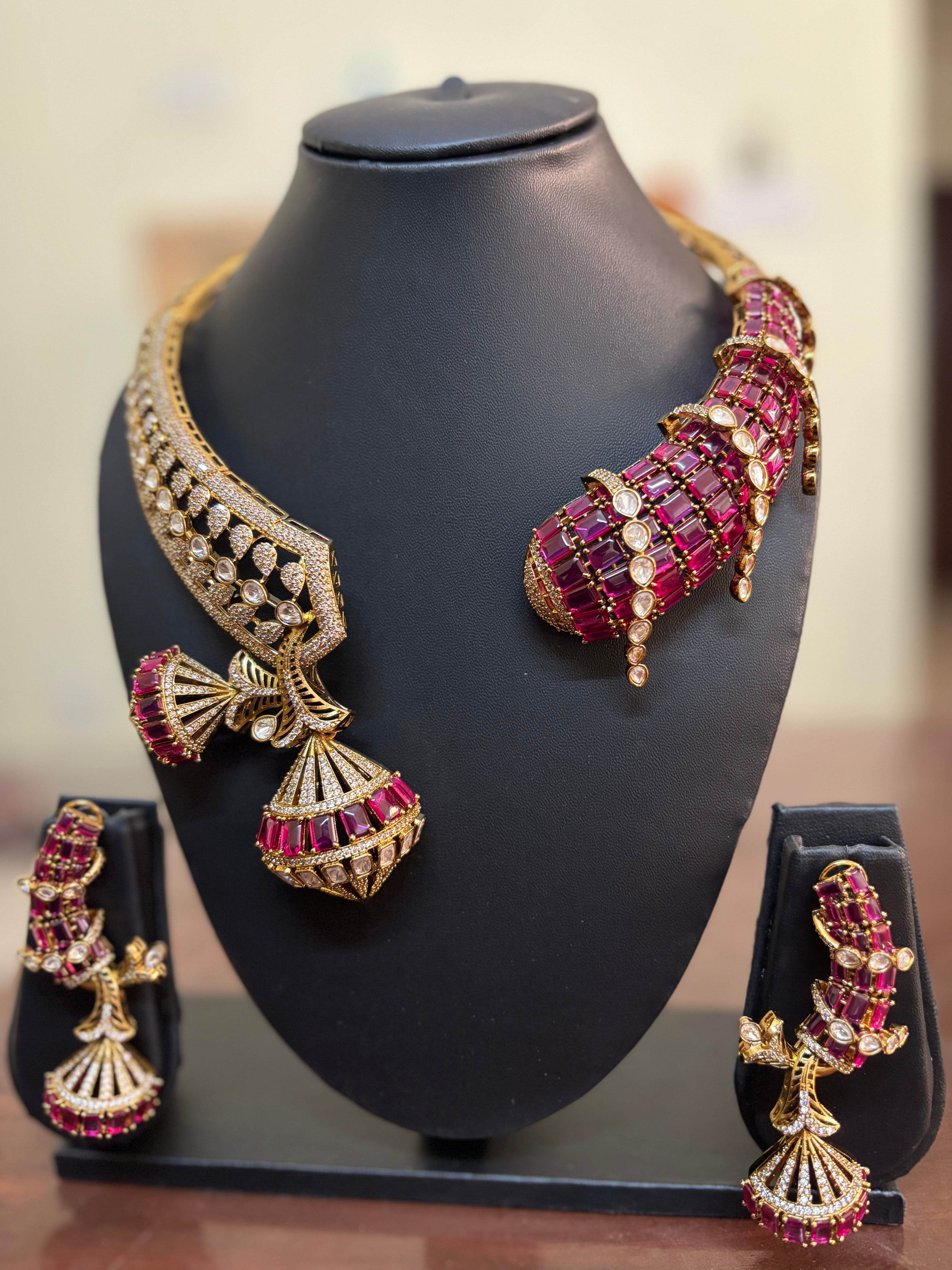 Ruby Twist Necklace Set